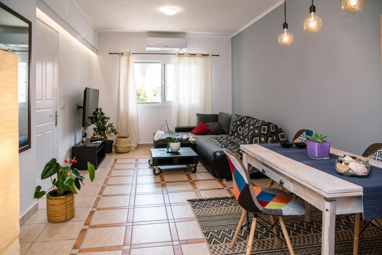 Mint Apartment Zakynthos Town Center Extérieur photo